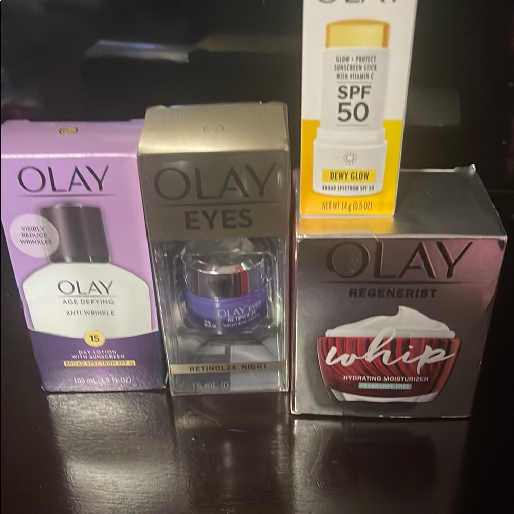 Olay Skincare Set with Anti-Wrinkle Cream, Eye Cream, SPF, and Moisturizer